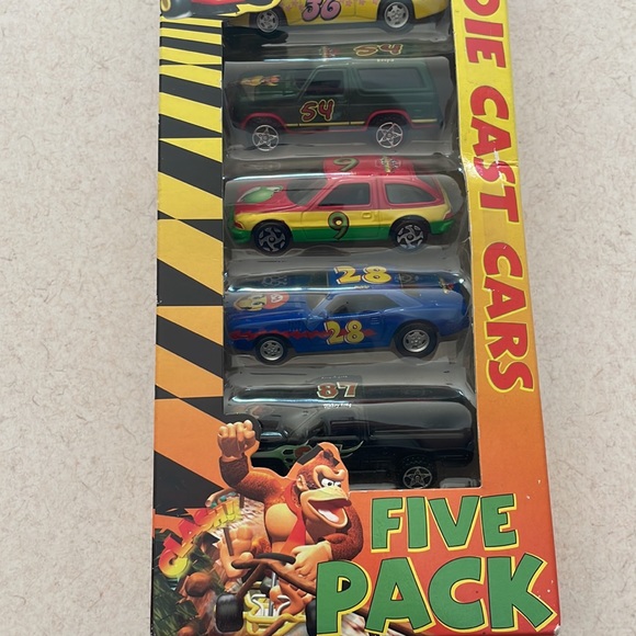NWT 2000 Nintendo Mario Kart 64 cast cars - Picture 3 of 8